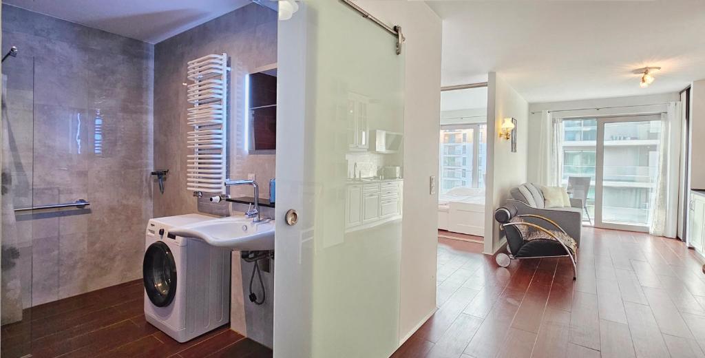 Fotografie z fotogalerie ubytování Holiday Home Balticus C22 dla 6 osób z balkonem przy plaży v destinaci Międzyzdroje