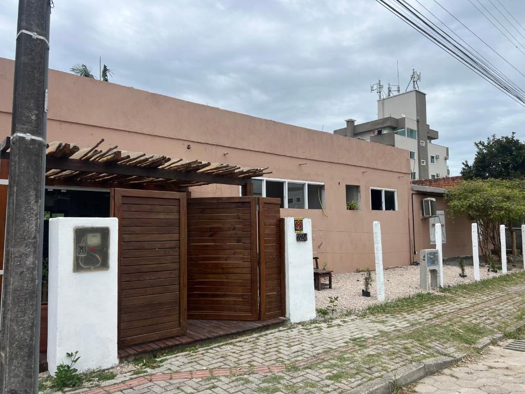 Gallery image of Hostel Bombinhas in Bombinhas