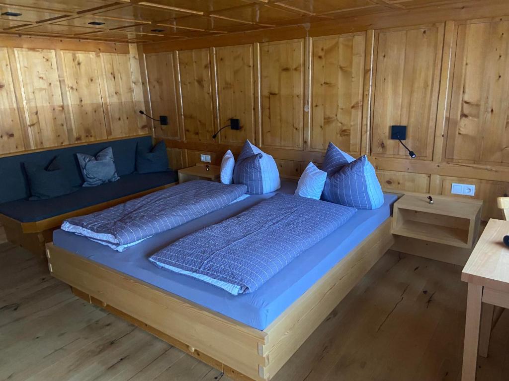 Postel nebo postele na pokoji v ubytování Haus Saler