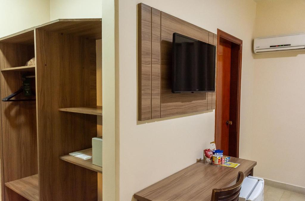 Foto da galeria de Fenix Hotel Pouso Alegre em Pouso Alegre