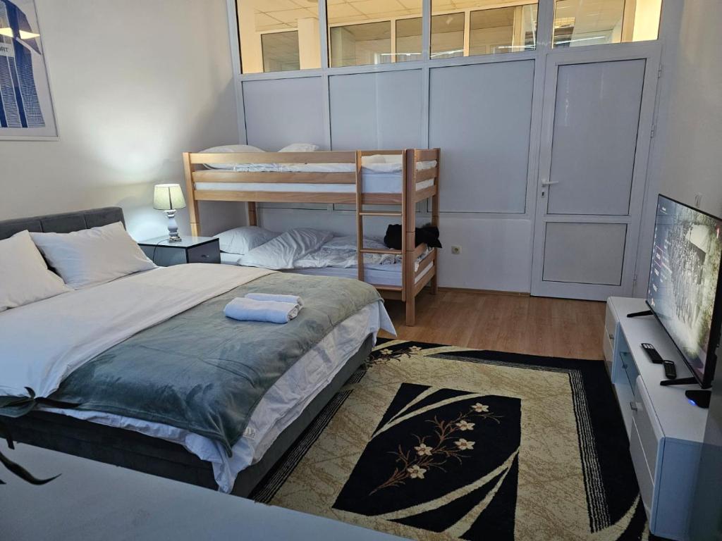 Postel nebo postele na pokoji v ubytování Hostel Nikšić