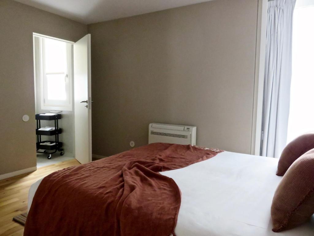 Oporto Serviced Apartments - Miragaia II - Resim 31