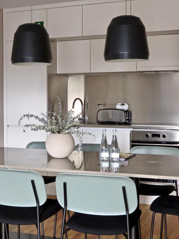 Oporto Serviced Apartments - Miragaia II - Resim 15