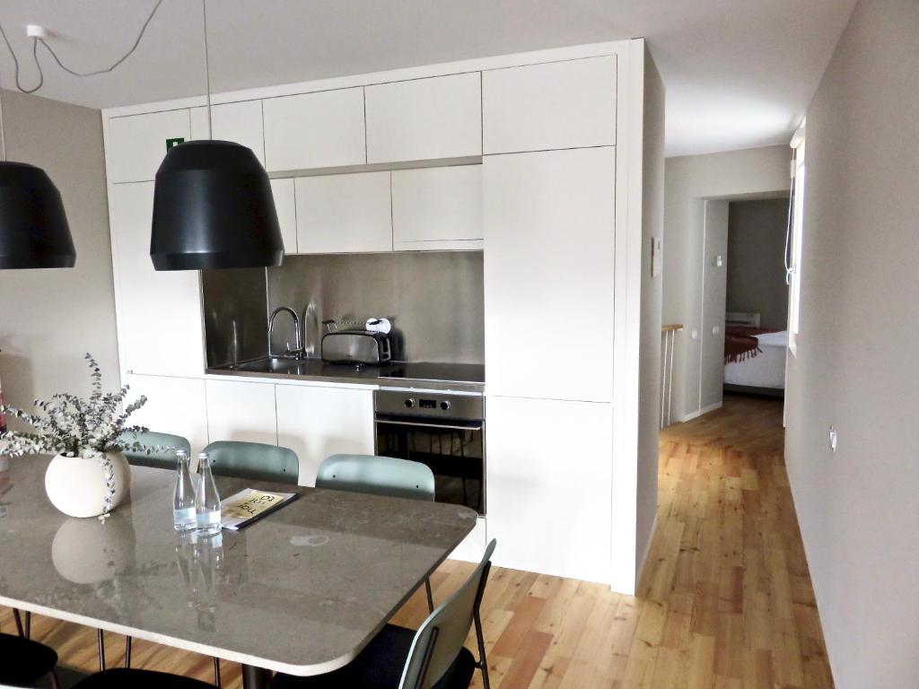 Oporto Serviced Apartments - Miragaia II - Resim 25