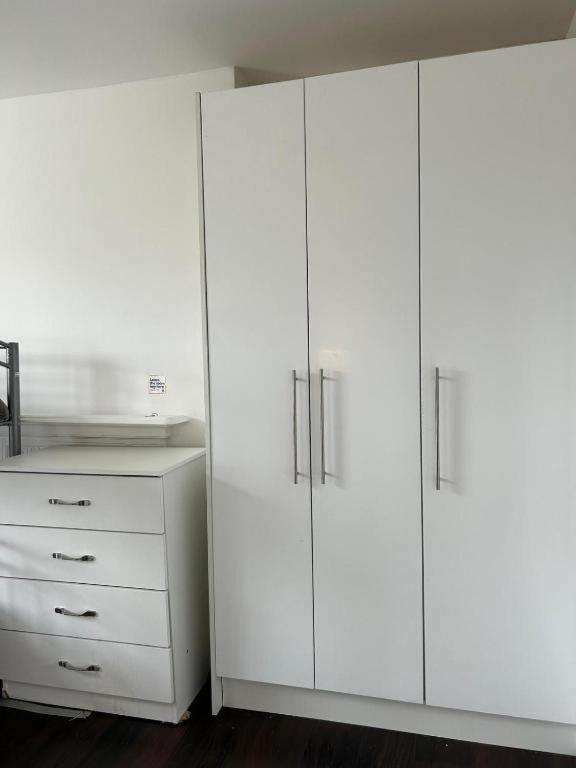 Kuchyň nebo kuchyňský kout v ubytování Sarsfield Hostel