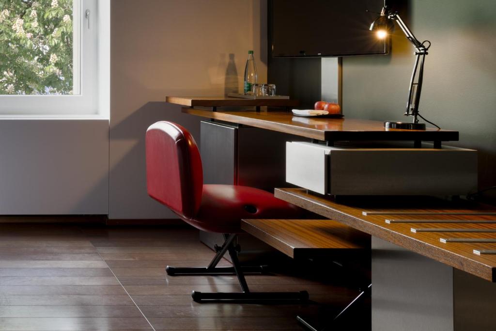 The Hotel Lucerne, Autograph Collection - Resim 10