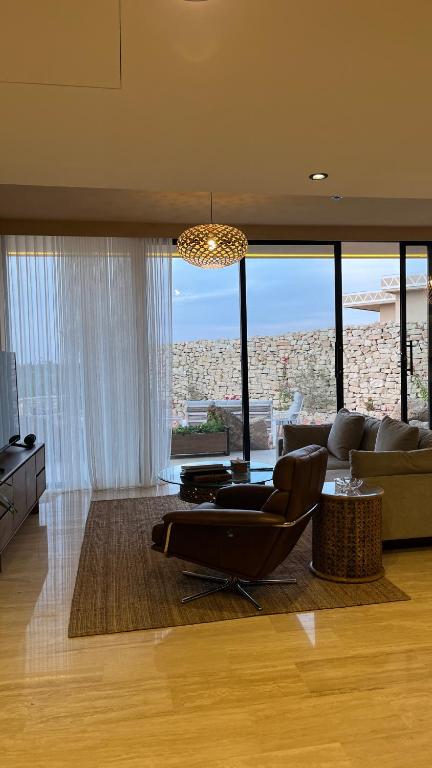 Al Malfa Resort & Hotel