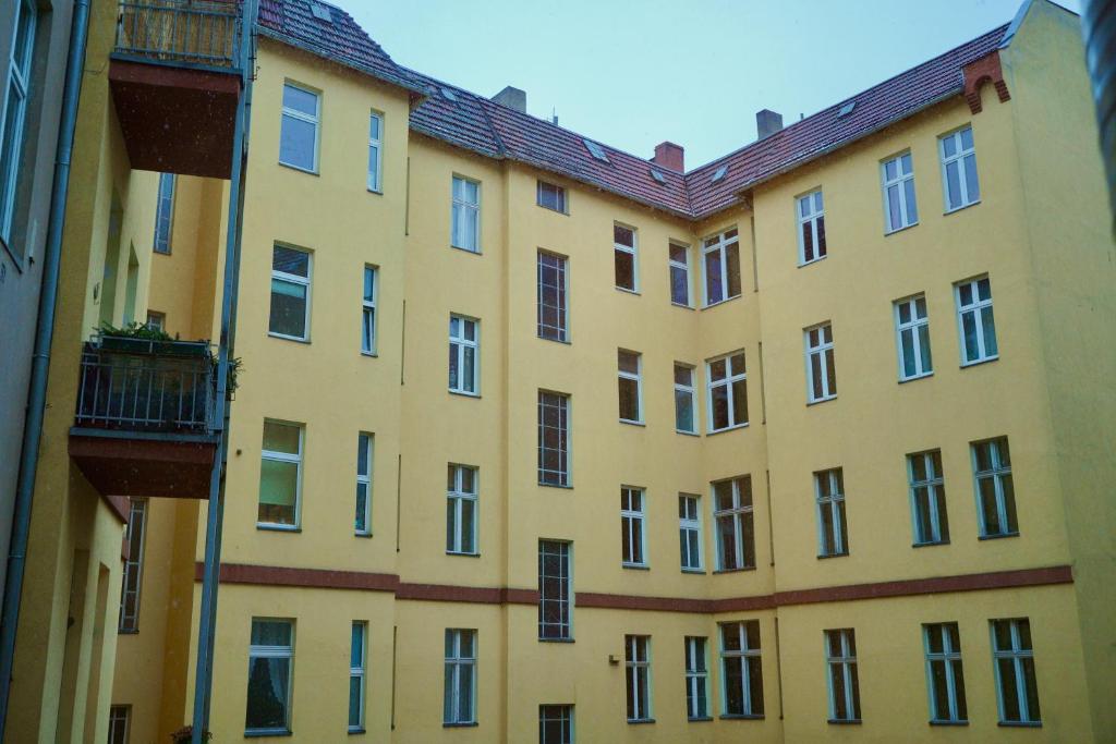 Hotel Pension Bernstein am Kurfürstendamm - Resim 38