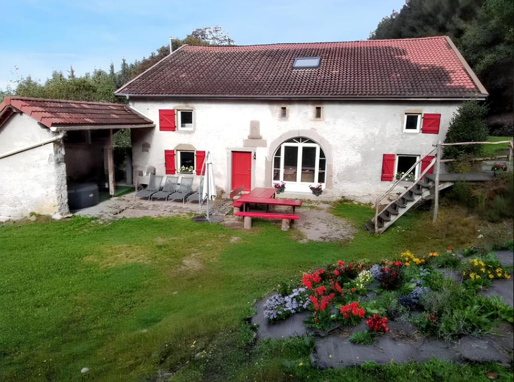 Budova, v ktorej sa dovolenkový dom nachádza