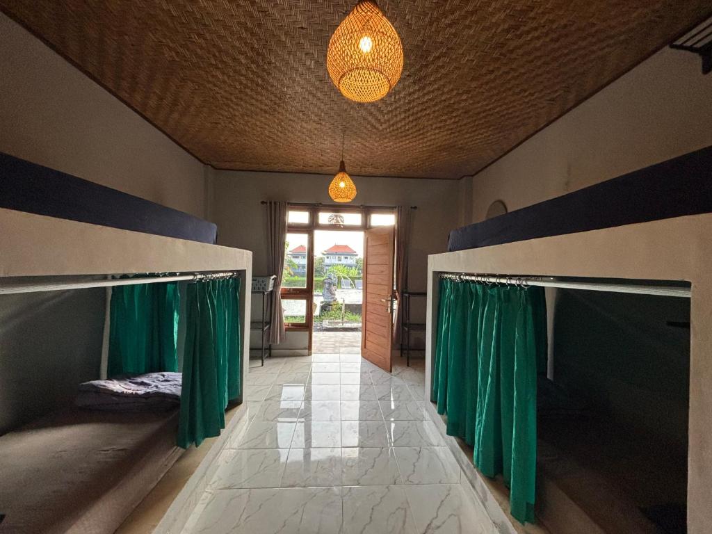 Ubud Rice Field House - 6