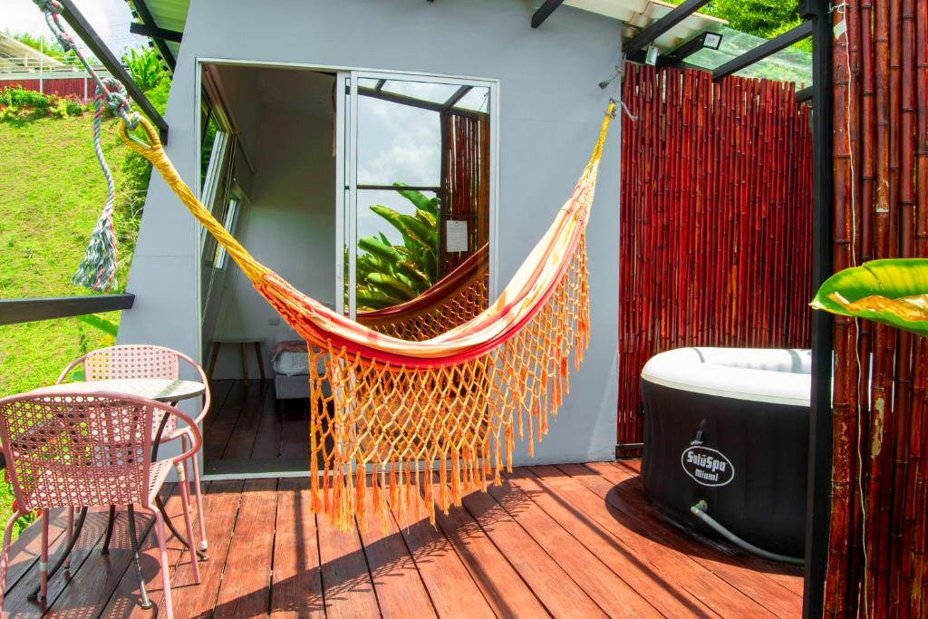 Zahrada ubytování La Paloma Glamping