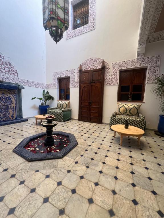 Posezení v ubytování Riad La Perla Bianca