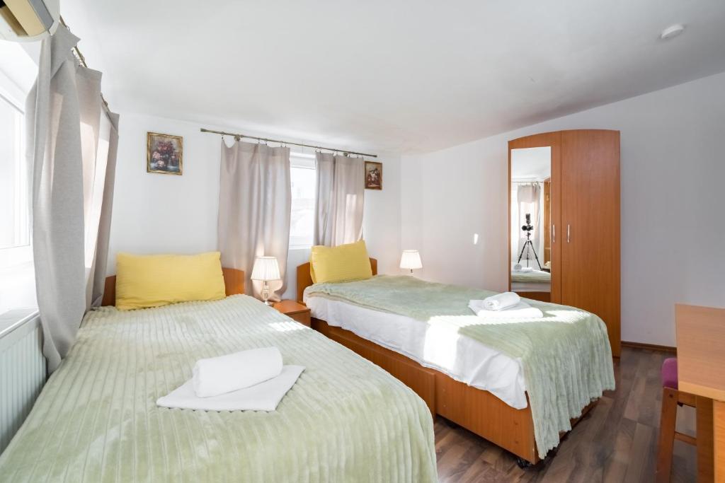 Flowers Grand Hotel Bucharest - Resim 8