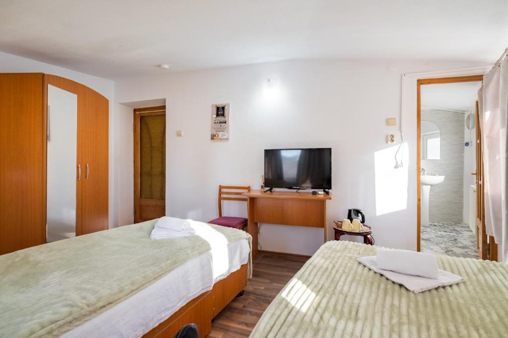 Flowers Grand Hotel Bucharest - Resim 23