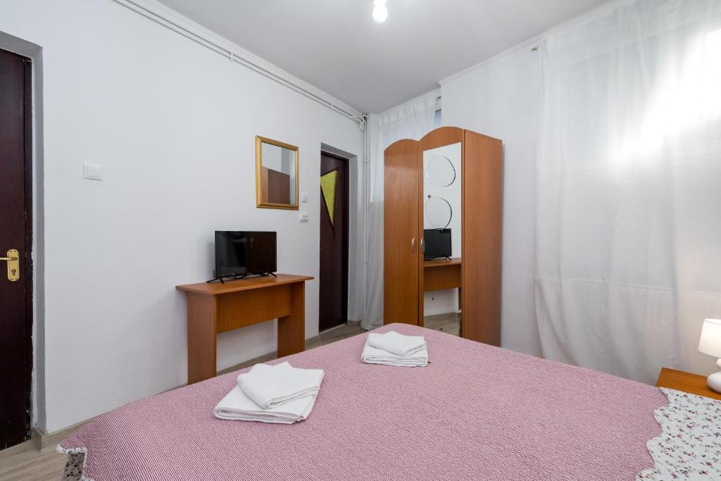 Flowers Grand Hotel Bucharest - Resim 39