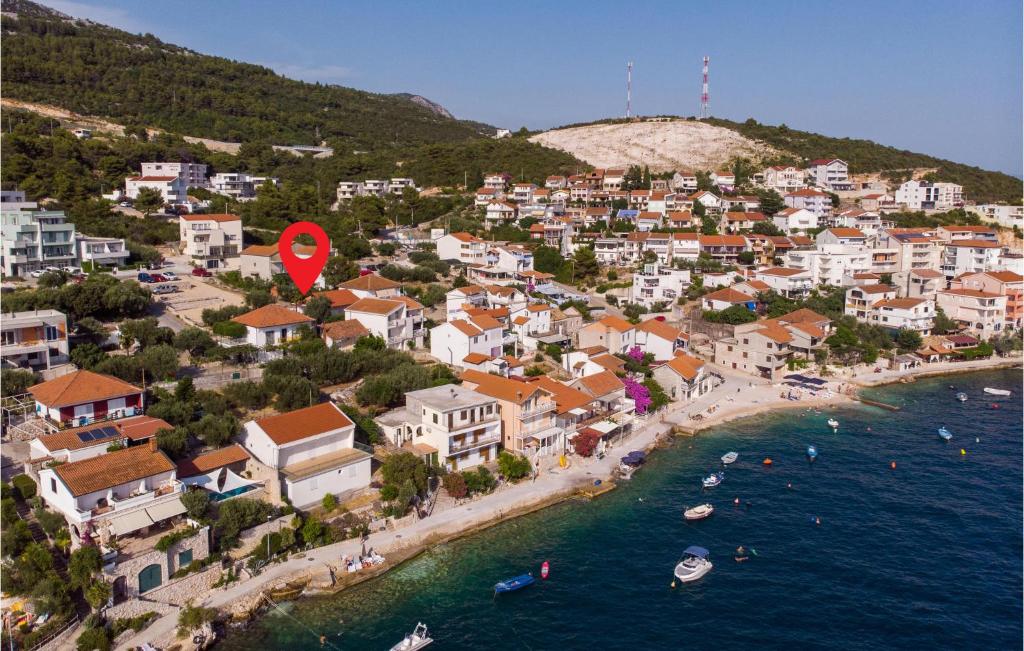 2 Bedroom Beautiful Home In Komarna