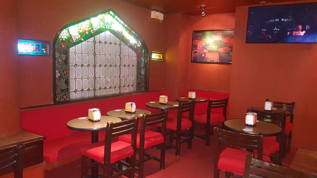 TV a/nebo společenská místnost v ubytování HOTEL ValgrandE