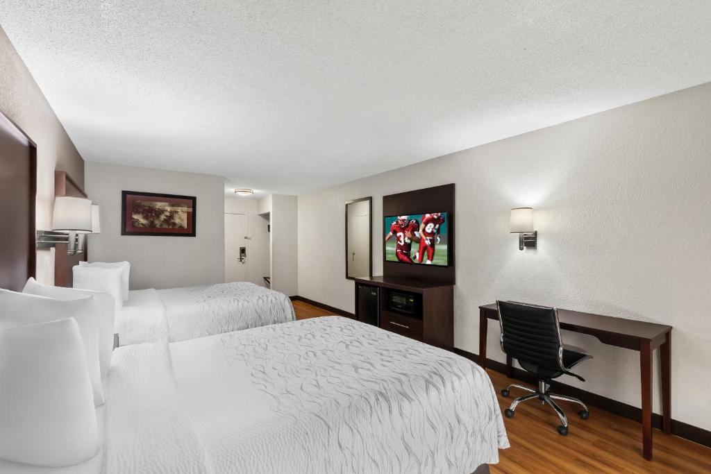 Red Roof PLUS+ & Suites Atlanta Airport South - Superior Kamer Met 2 Queensize Bedden, Rookvrij