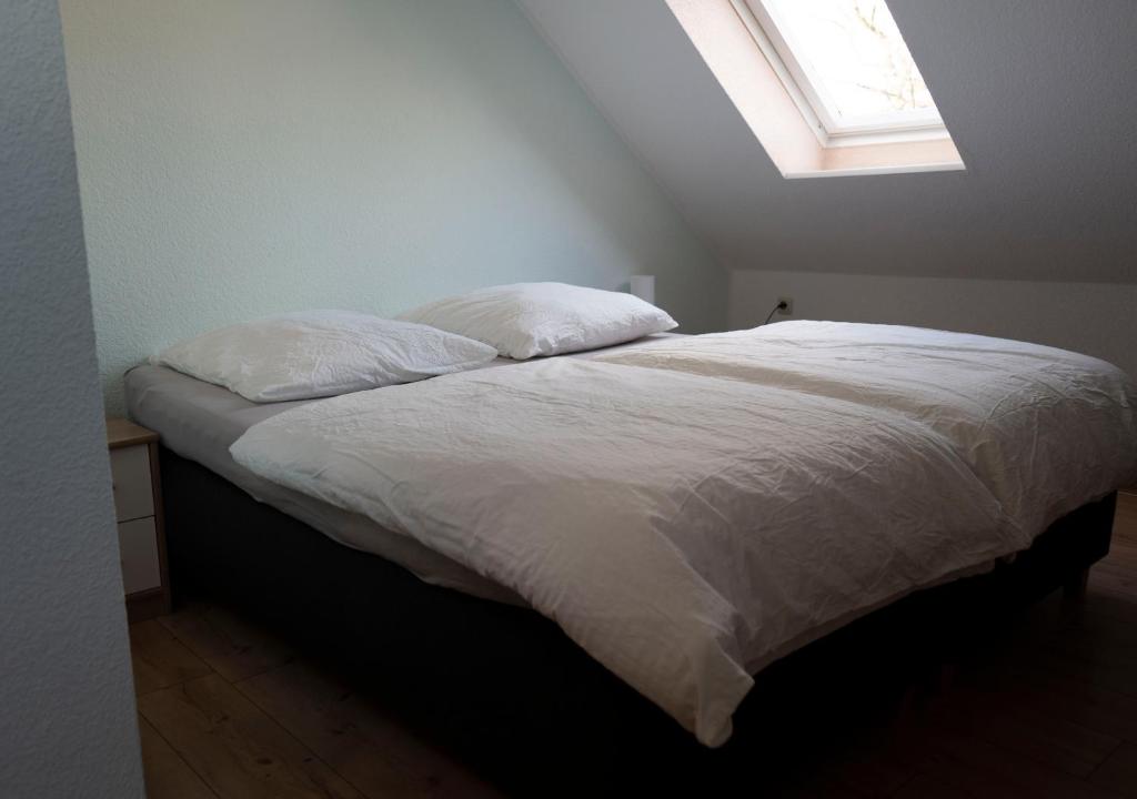 
Double or Twin Room with Private Bathroom
