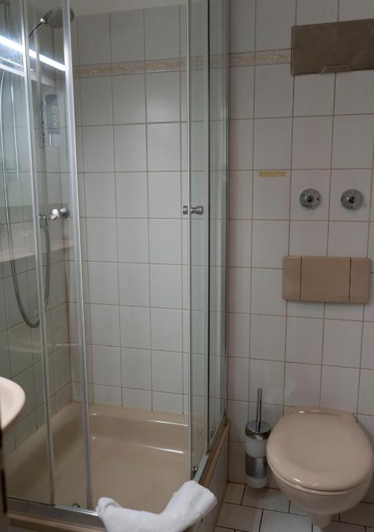 Gaststätte Zur Eiche - Resim 42