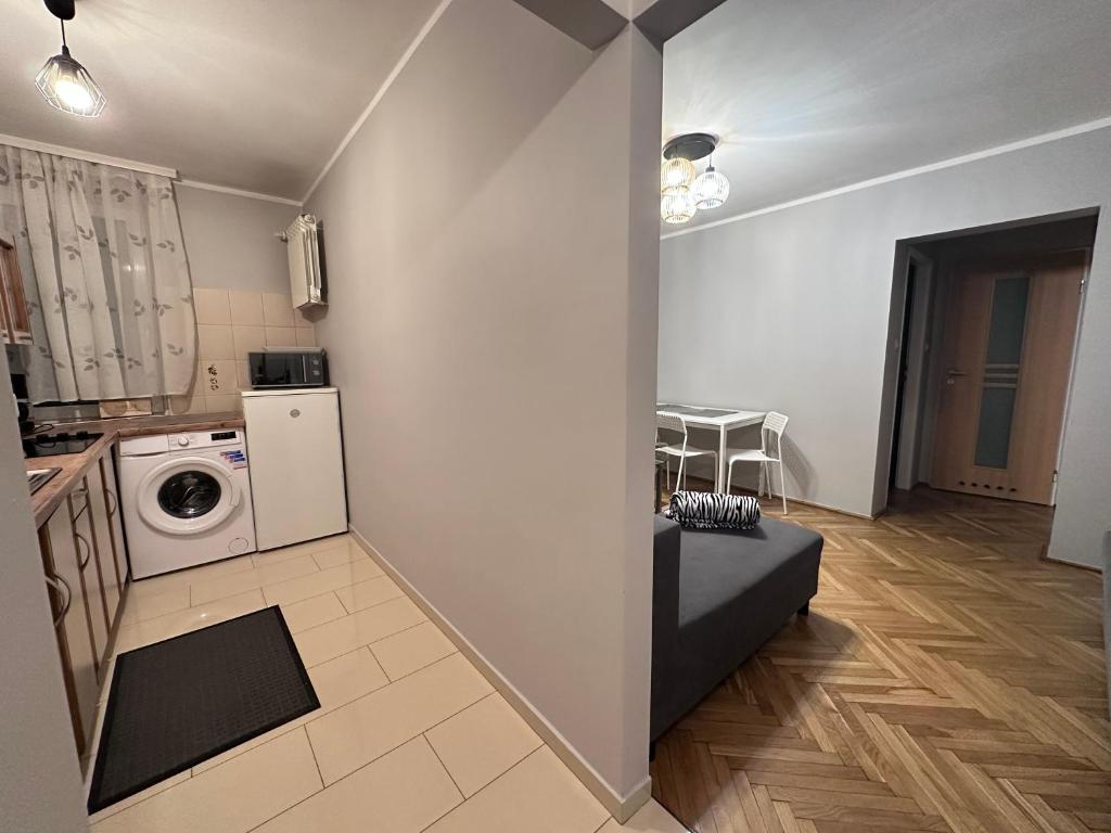Kuchyňa alebo kuchynka v ubytovaní CityApartHome6 CENTRUM PARKING