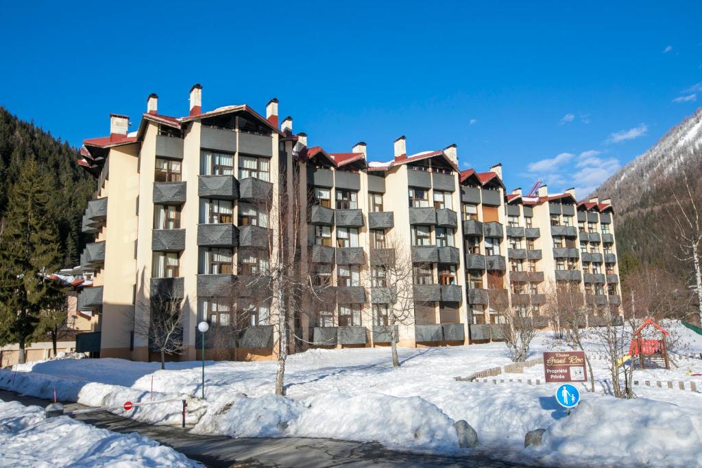 Výhľad na hory alebo výhľad na hory priamo z apartmánu