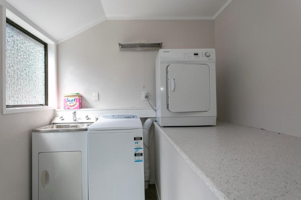 Taupo Lake House With Breathtaking Panoramic Views - Resim 30