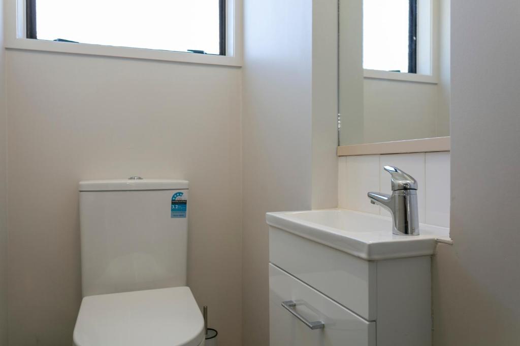 Taupo Lake House With Breathtaking Panoramic Views - Resim 29