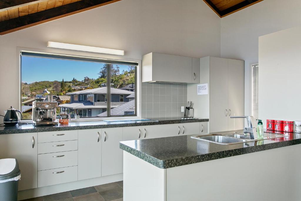 Taupo Lake House With Breathtaking Panoramic Views - Resim 16