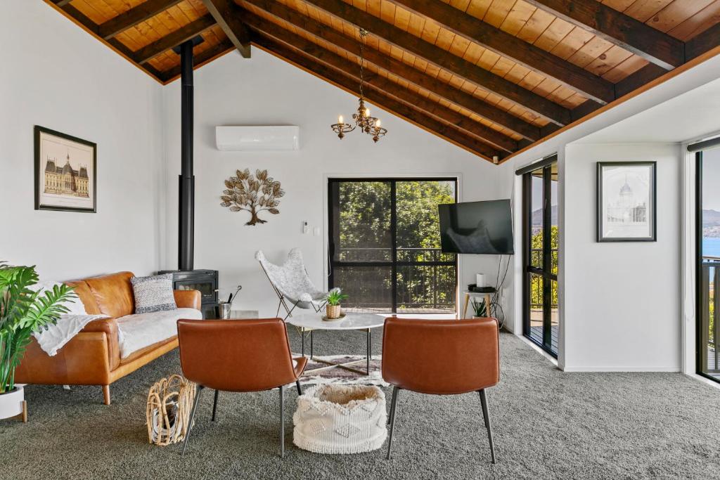 Taupo Lake House With Breathtaking Panoramic Views - Resim 25