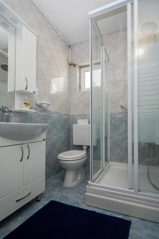 Kúpeľňa v ubytovaní Apartments Gavro