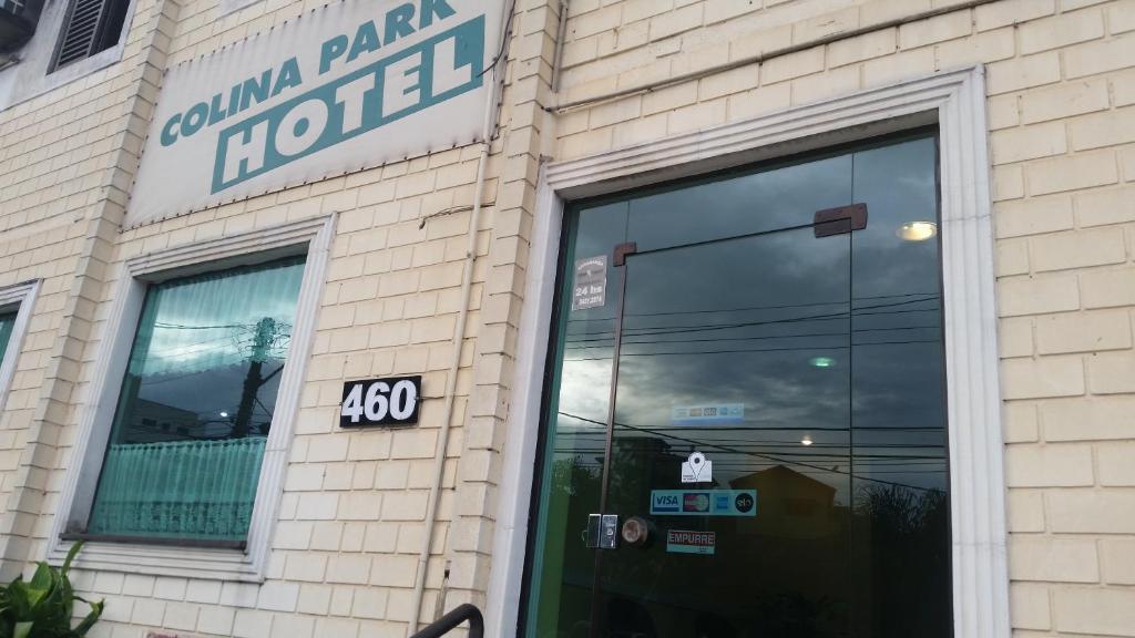  Colina Park Hotel