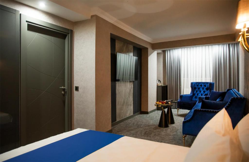 Golden Bazaar Hotel - Standard Suite