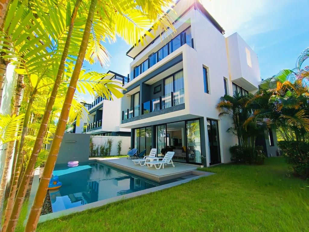 五卧泳池现代别墅普吉岛豪华庄园悦榕庄Laguna Park 2,Phuket（2026年最新房价）