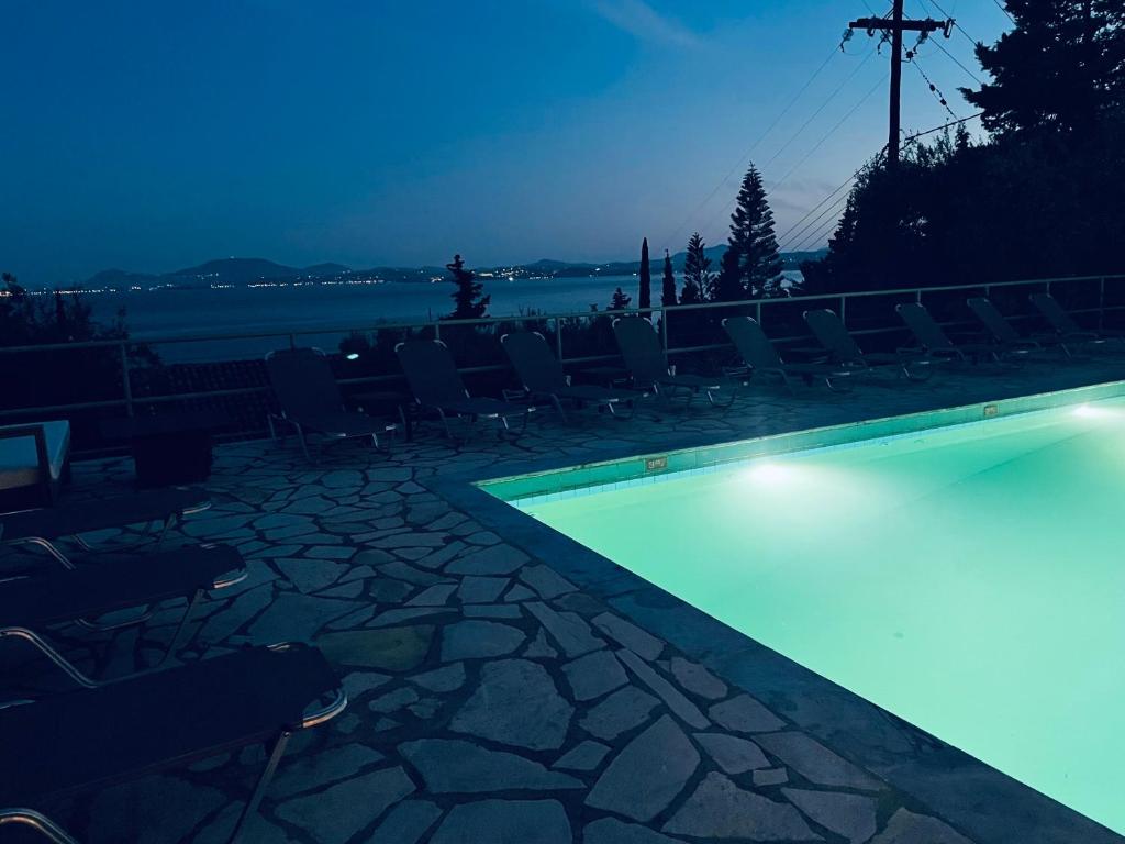 Bazén v ubytování corfu barbati B&B nebo v jeho okolí