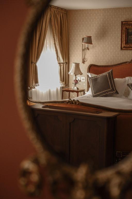 Henrys Townhouse Marylebone, London - Resim 7