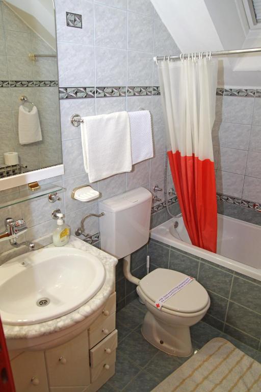 Koupelna v ubytování Guest house Royal
