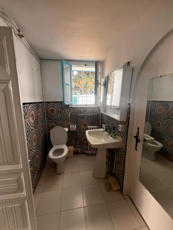 Vannituba majutusasutuses Raf Guest House