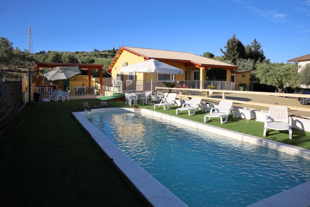 Πισίνα στο ή κοντά στο Villa Roberta Holidays