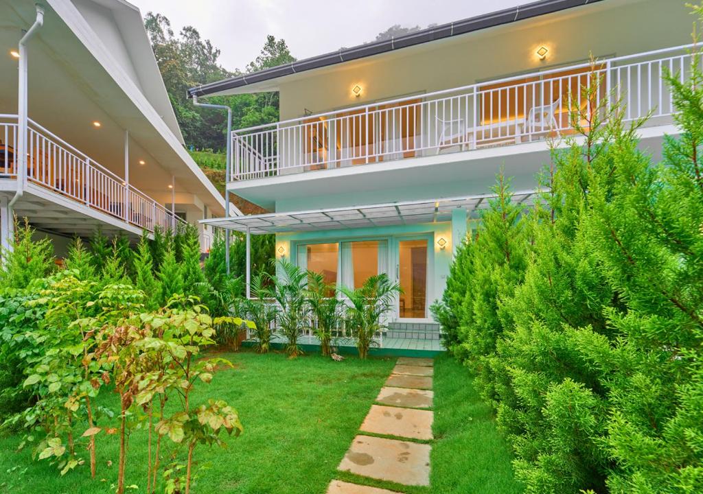Zahrada ubytování Ice Mist Pool Resort Munnar By VOYE HOMES