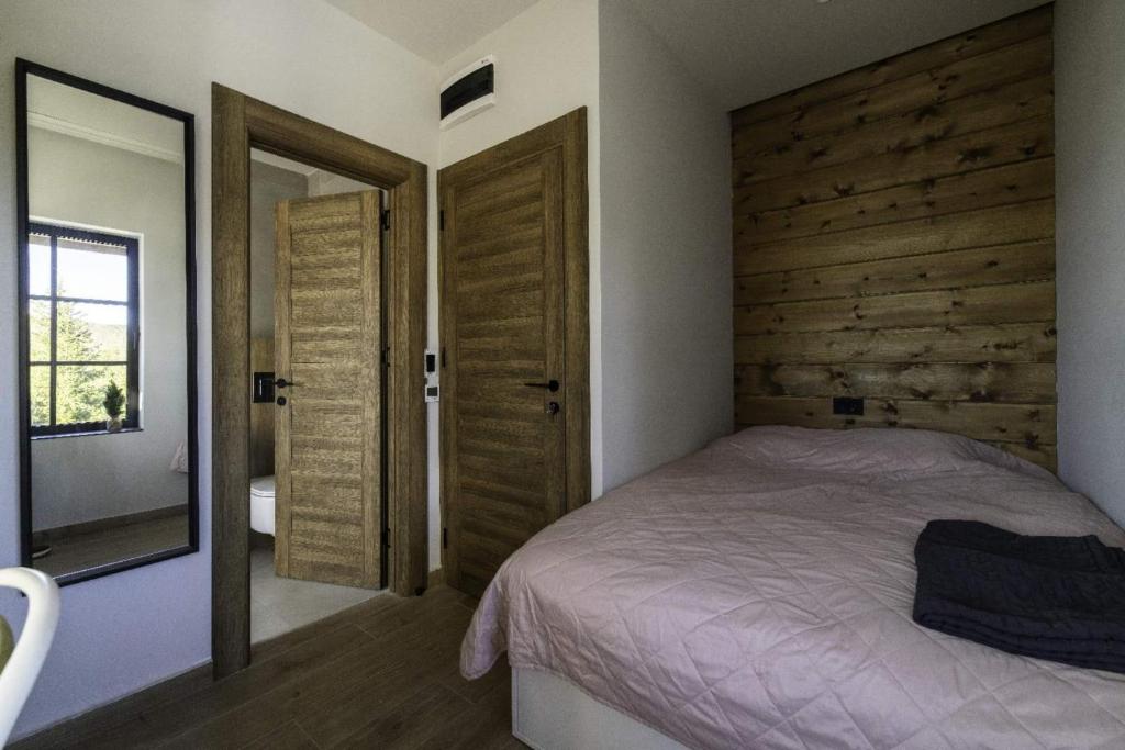 Postel nebo postele na pokoji v ubytování Chalet 1600 Kopaonik