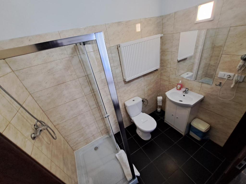 Łazienka w obiekcie Hotel Agat & SPA