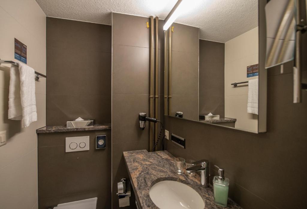 Alexander Guesthouse Zurich Old Town - Resim 20