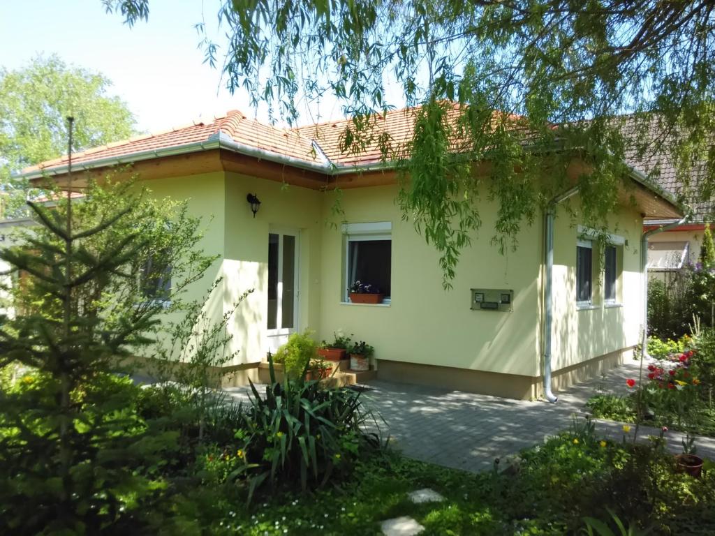 Bloomyapartment 8646 Balatonfenyves, Úttörő utca 207 207 kép - 1