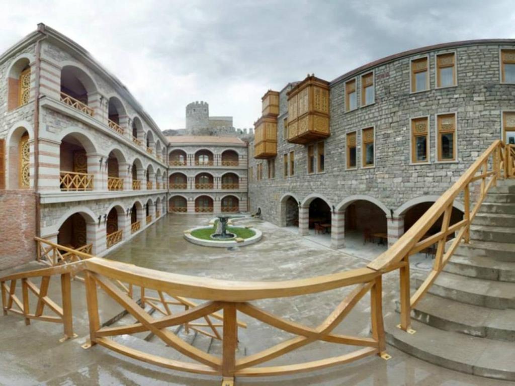 Budova, kde se hotel nachází