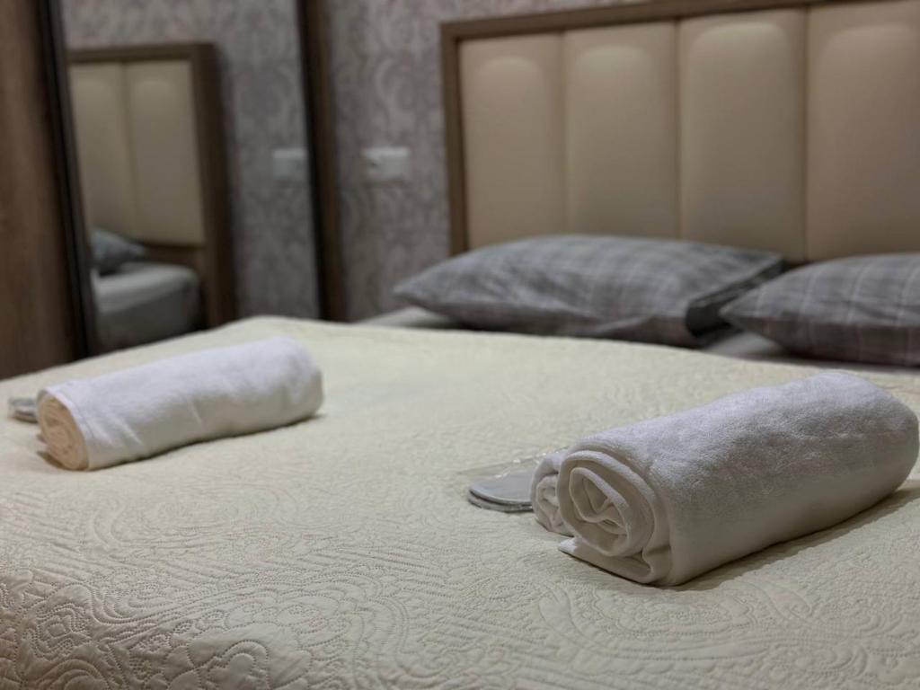 Postel nebo postele na pokoji v ubytování Marika apartment