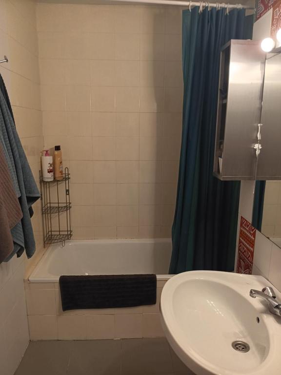 Zdjęcie z galerii obiektu Espacioso Duplex w Sewilli