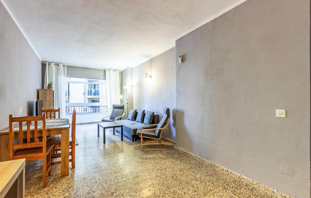 Nice Apartment In Torrevieja With Wifi