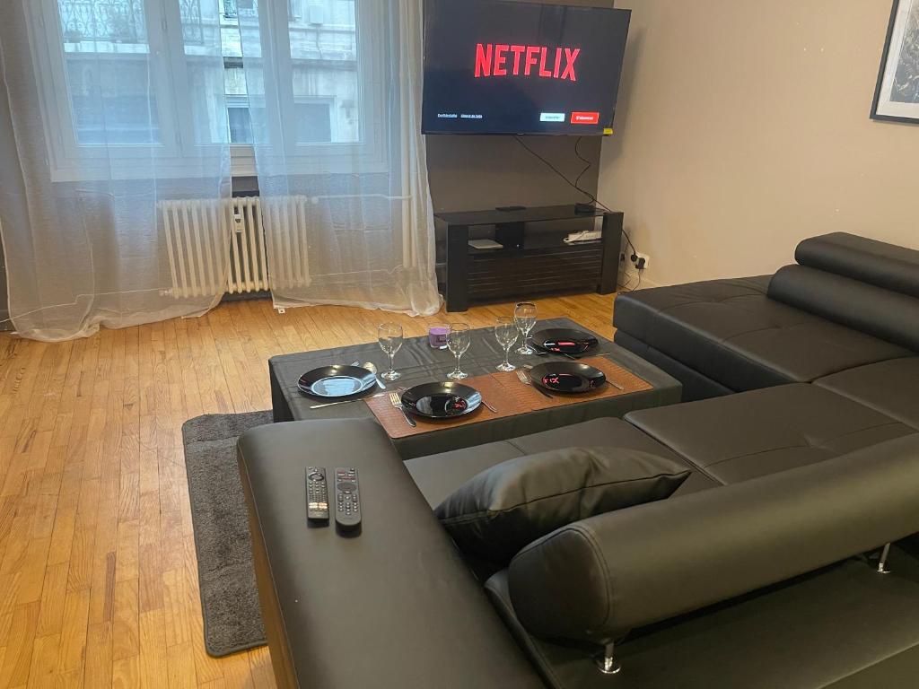 Photo de la galerie de l'établissement Lappart de saint etienne Jean Jaurès hyper centre au pied du tram, à Saint-Étienne