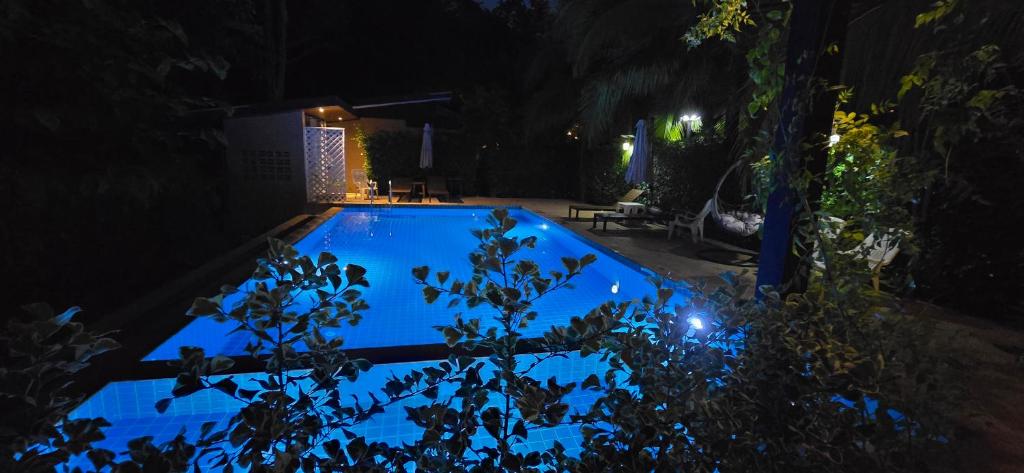 Baan Suan Rim Klong Resort - 7